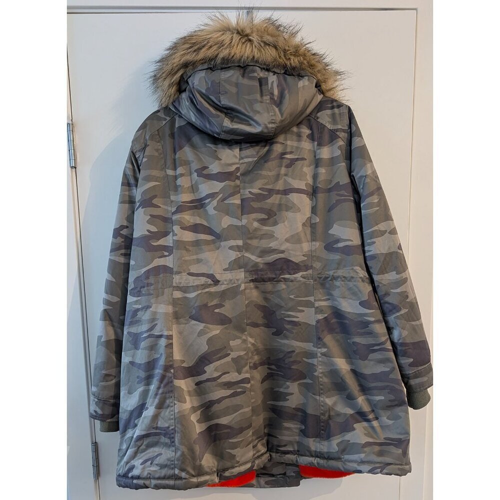Torrid Camo Fur Hood Winter Parka - Picture 3 of 3